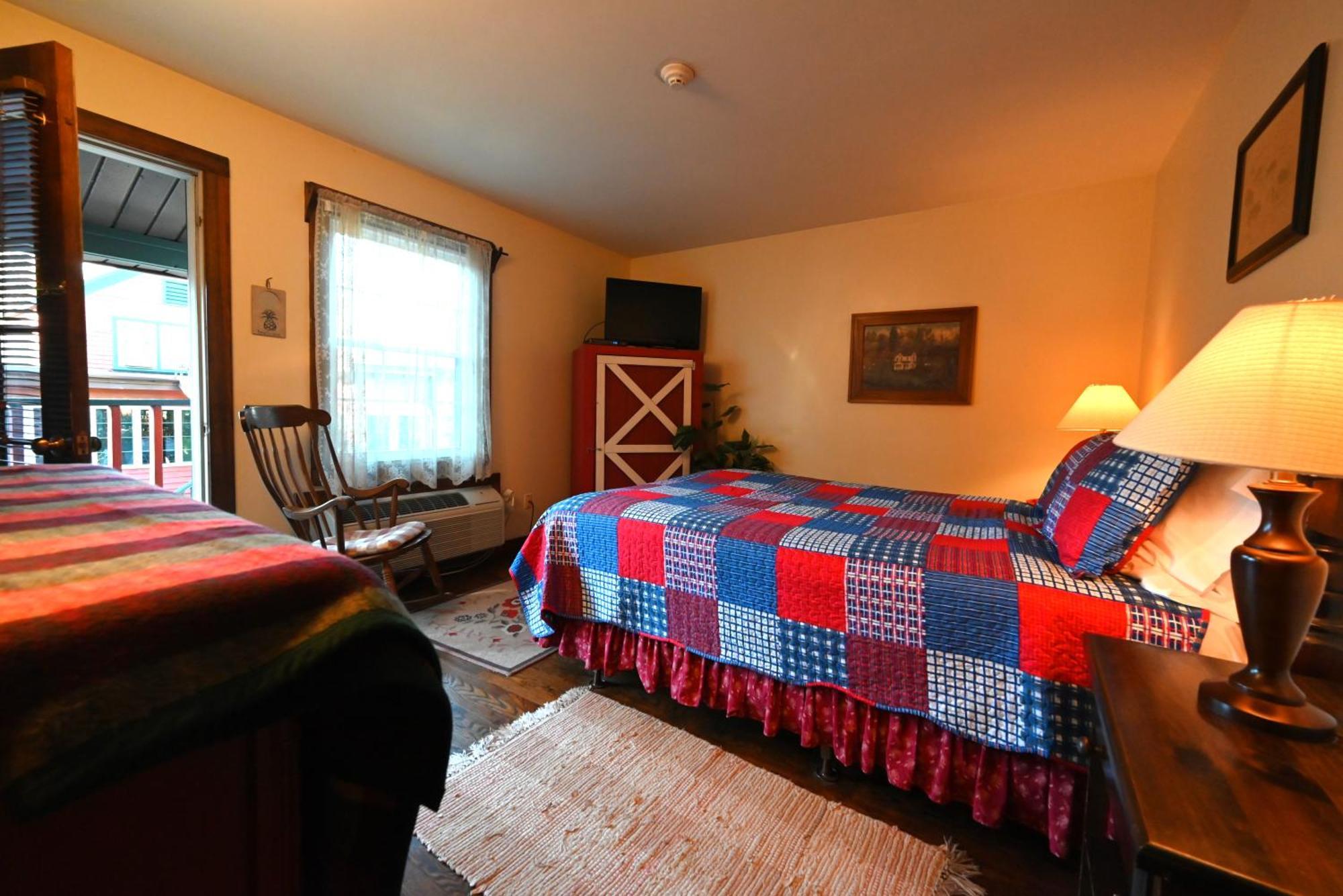 La Perla Restaurant & Country Inn Averill Park Extérieur photo