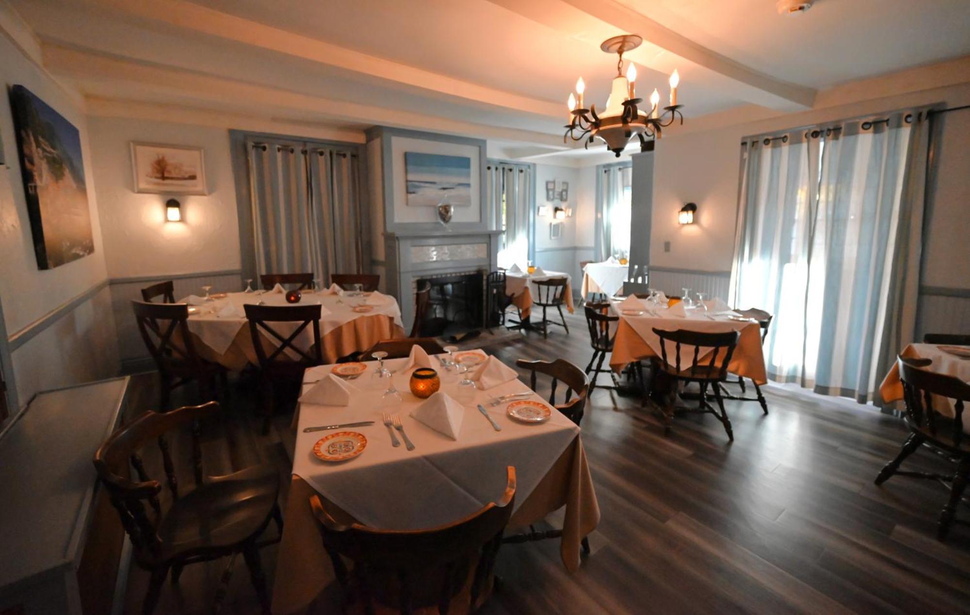 La Perla Restaurant & Country Inn Averill Park Extérieur photo