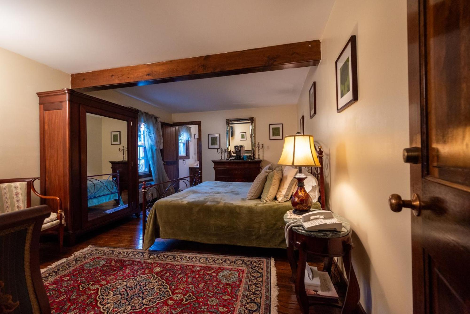 La Perla Restaurant & Country Inn Averill Park Extérieur photo